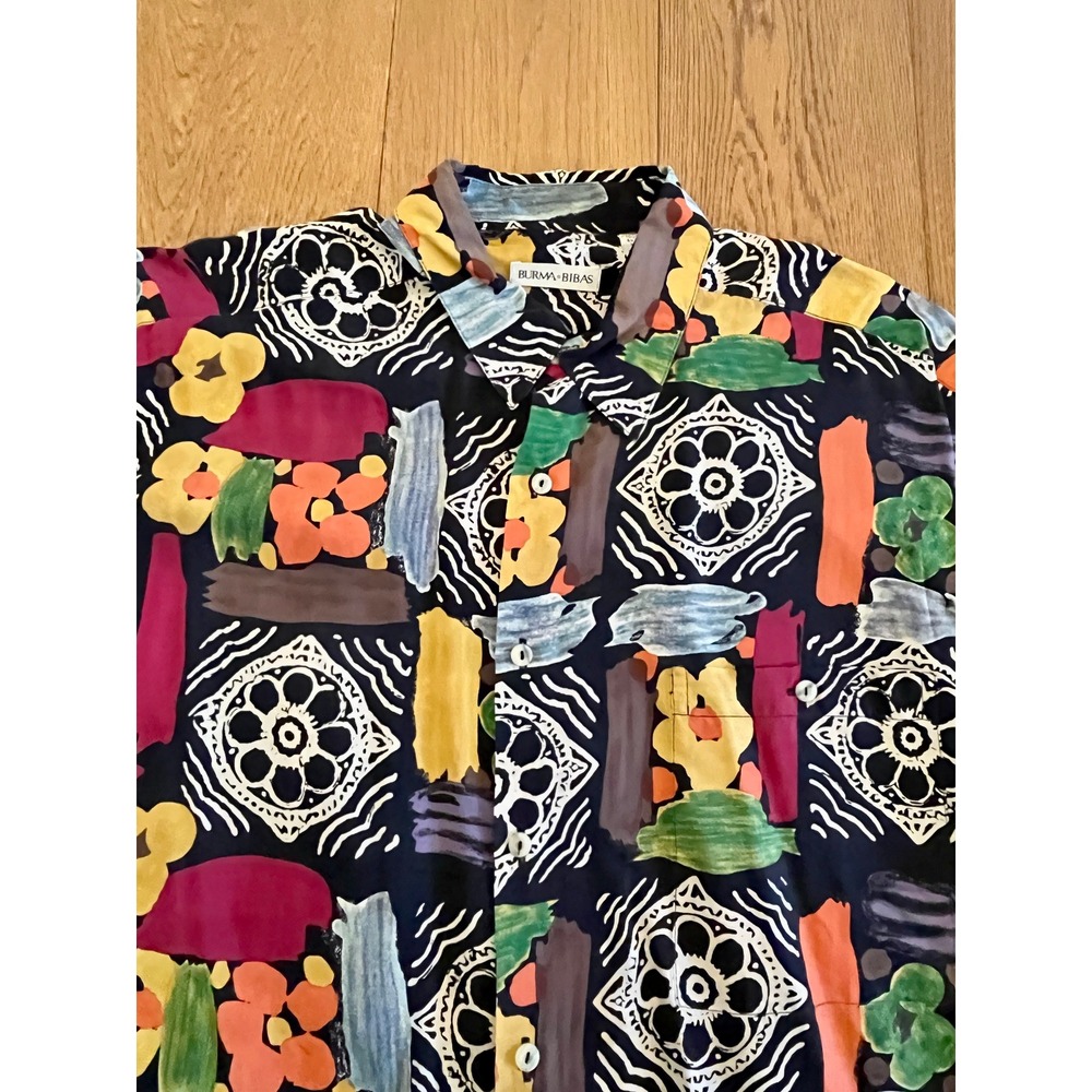 Burma Bibas Mens Large 100% Silk Abstract Geometric Floral Short Sleeve Shirt